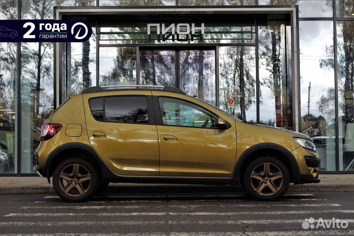 Renault Sandero Stepway 1.6 AT, 2016, 74 152 км