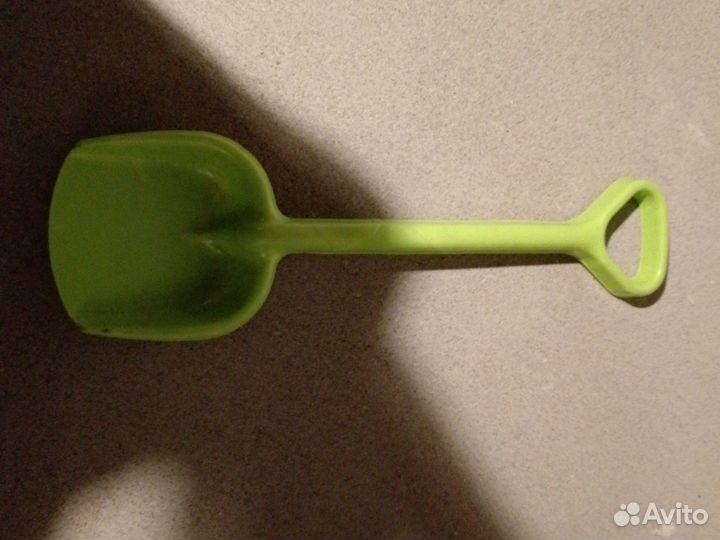 Детская лопатка