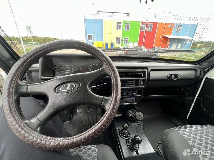 LADA 4x4 (Нива) 1.7 МТ, 2001, 184 000 км