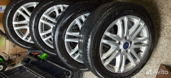 Комплект дисков ford r16+ резина 205.55.16