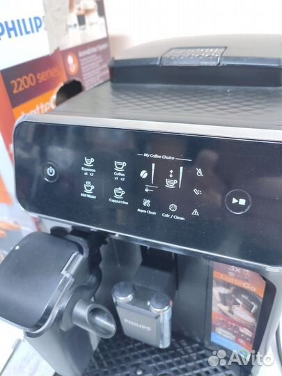 Кофемашина Philips EP2030/10 Series 2200 LatteGo