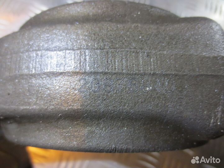 Шатун Volvo 20876840