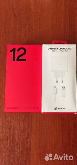 OnePlus 12, 16/512 ГБ