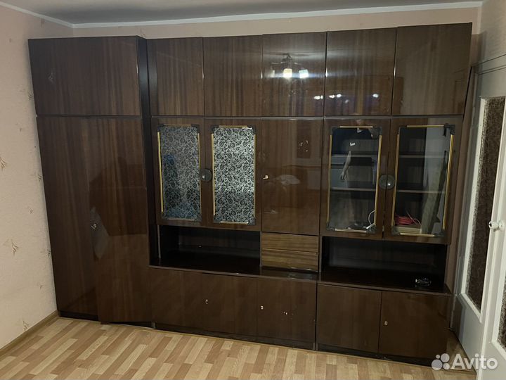 Шкаф спутник