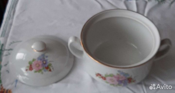 Столовый сервиз фарфор