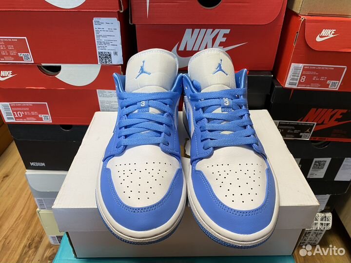 Air Jordan 1 Low University Blue