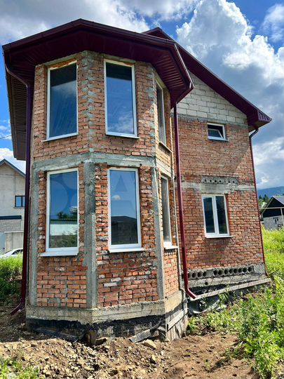 Дом 117 м² на участке 5 сот.