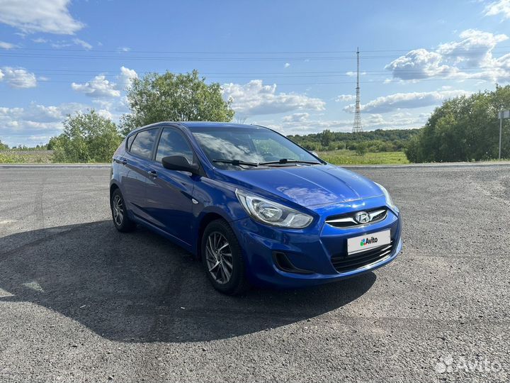 Hyundai Solaris 1.4 AT, 2013, 138 000 км