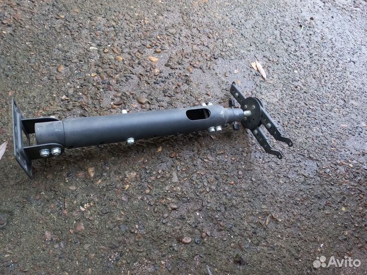 Стойка подвес для видео проектора или TV