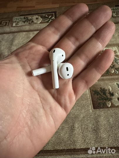 Наушники apple airpods1