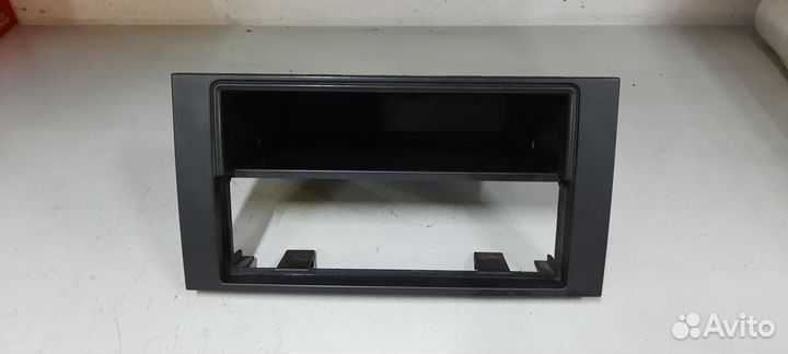 Форд фокус 2 рамка под 1 DIN магнитоллу