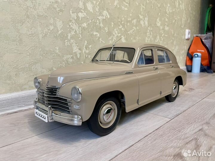 Автомобиль газ М-20 победа 1:8 от deagostini