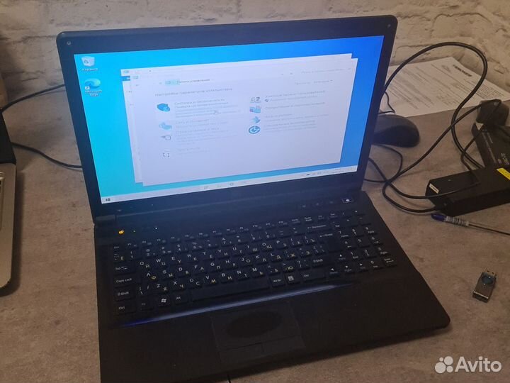 Ноутбук dns (intel core 3)