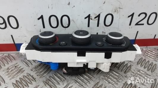 Блок управления печки и климат-контроля renault me