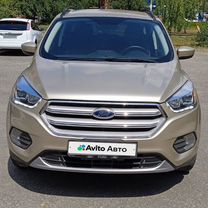 Ford Escape 1.5 AT, 2018, 51 000 км, с пробегом, цена 1 810 000 руб.