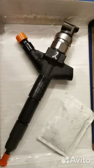 Продаю форсунку на Ниссан Патфайндер 2011гв.,2.5л