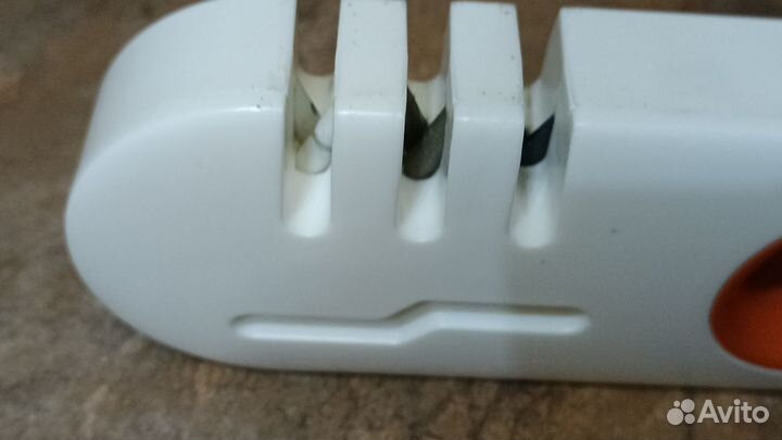 Точилка для ножей и ножниц 