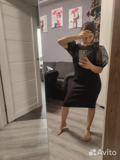 Много одежды женской