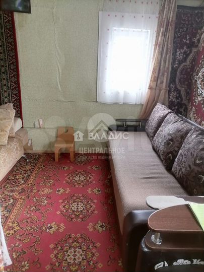 Дом 50 м² на участке 4 сот.