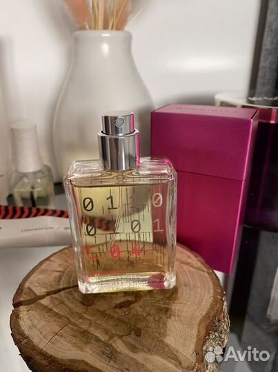 Туалетная вода Escentric Molecules 04