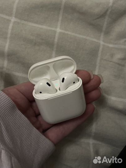 Беспроводные наушники apple airpods 2