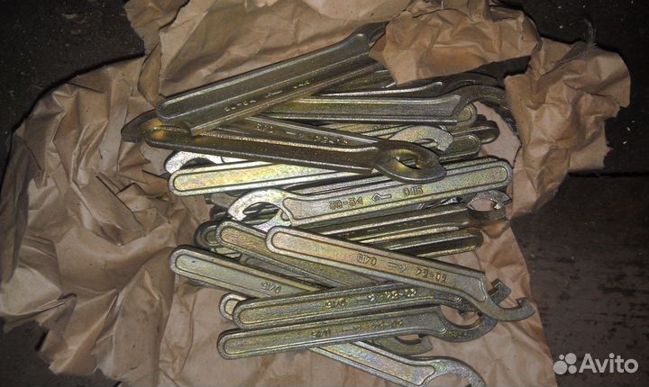 Ключ для круглых шлицевых гаек 30-34