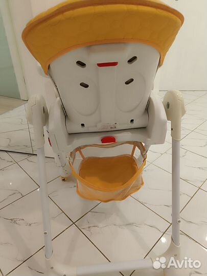 Стульчик для кормления Capella