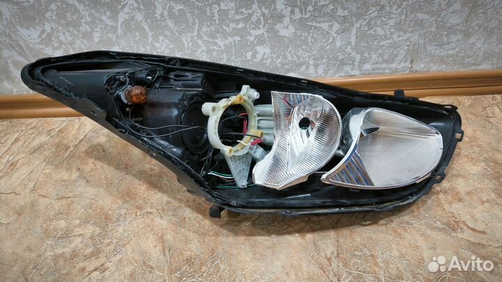 Фары на хендай ай 30