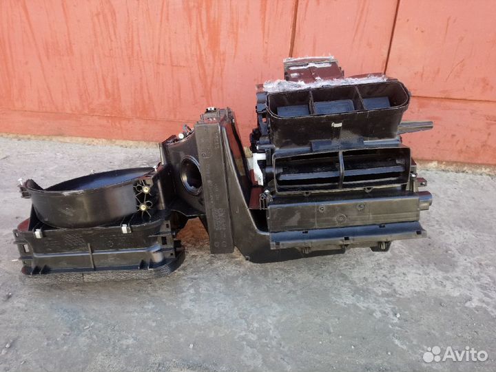 Корпус отопителя Skoda Fabia 2 под кондиционер