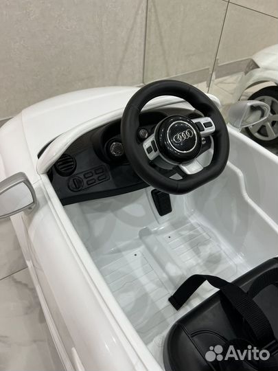 Электромобиль