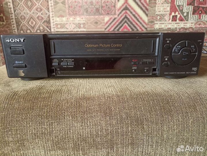 Видеомагнитофон sony
