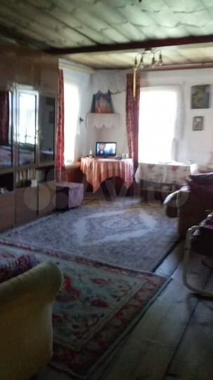 Дом 69 м² на участке 1,04 га