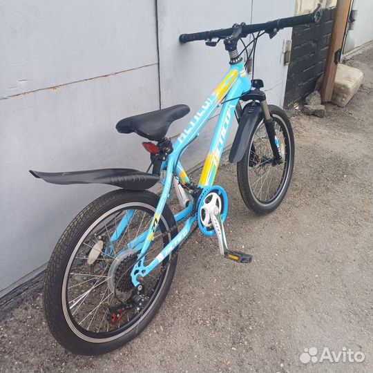 Велосипед на 20 колесах