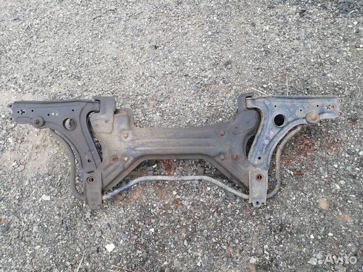 Подрамник передний Чери Амулет