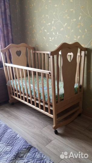 Детская кроватка-качалка