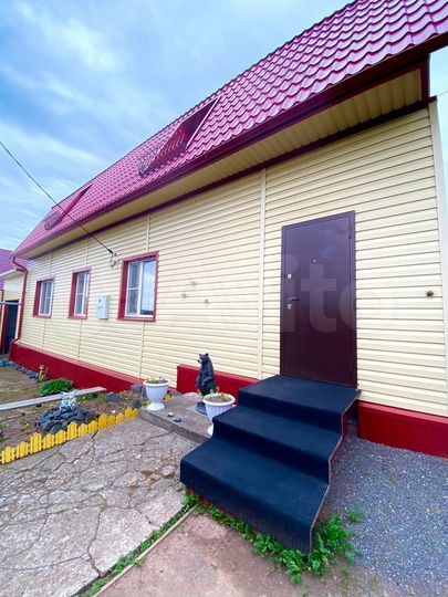 Дом 209,1 м² на участке 7 сот.