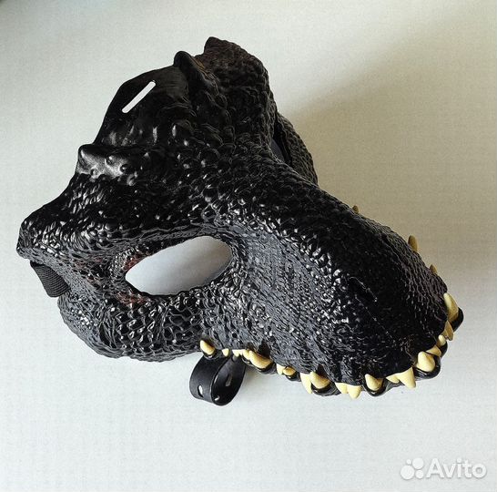 Маска Jurassic world Индораптор