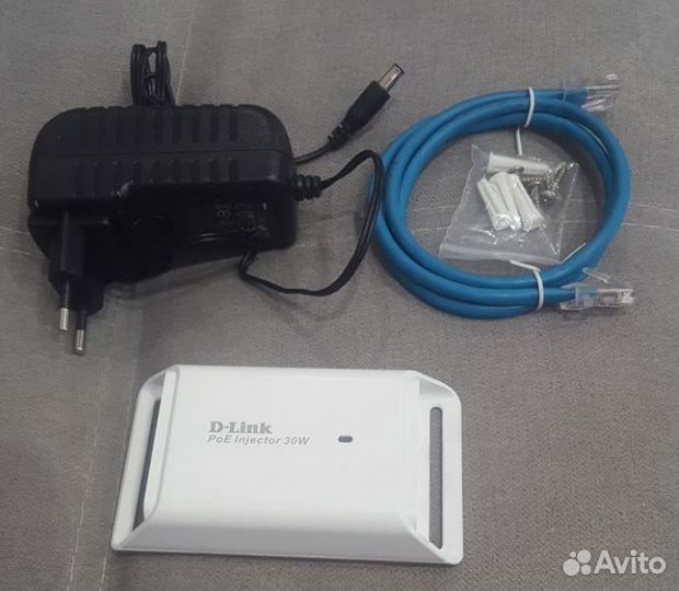 PoE-адаптер D-Link DPE