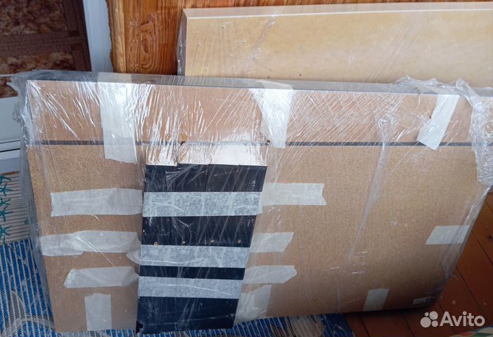 Журнальный столик новый IKEA черный