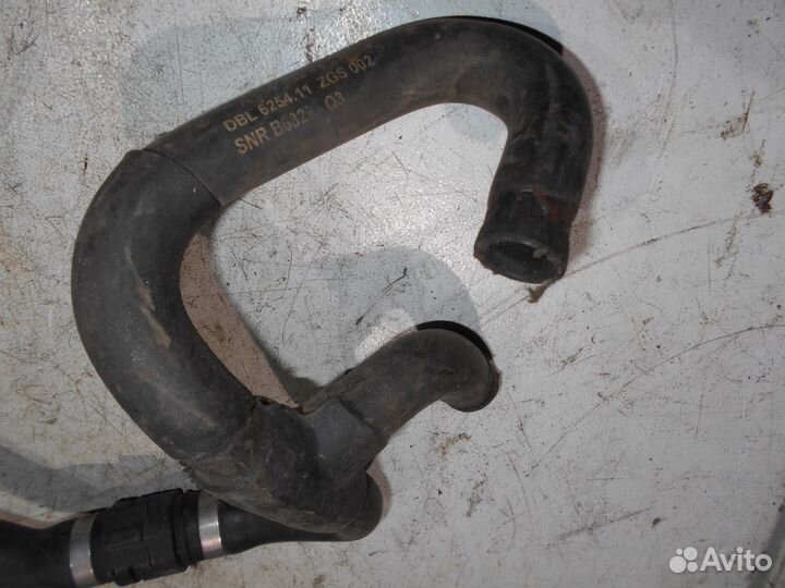 Патрубок системы охлаждения Mercedes Vito 639
