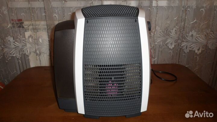 Мойка воздуха Boneco W2055A белый