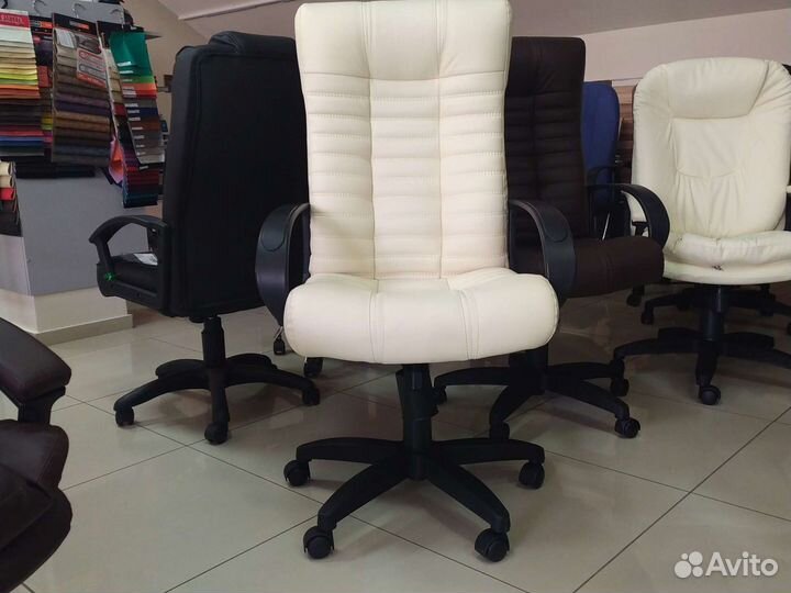 Кресло руководителя Атлант