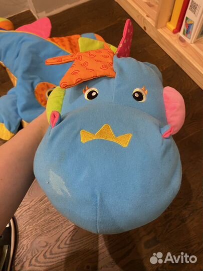 Развивающая мягкаЯ игрушка Boss с застёжко