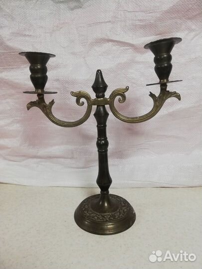 Большой подсвечник на две свечи
