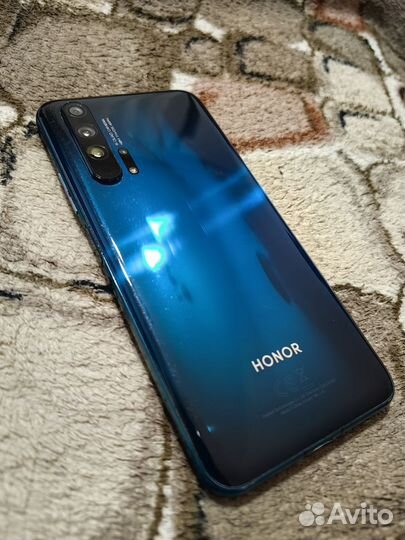 Телефон Honor 20 pro