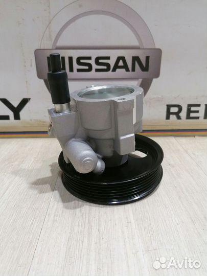 Насос гур гидроусилителя руля Nissan terrano D10