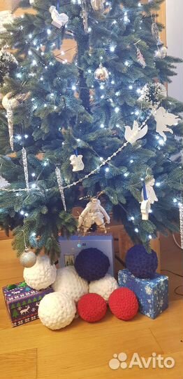 Снежный шар из пряжи Ализе Пуффи