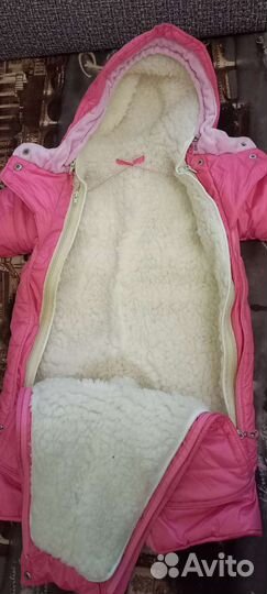 Зимний комбинезон для девочки