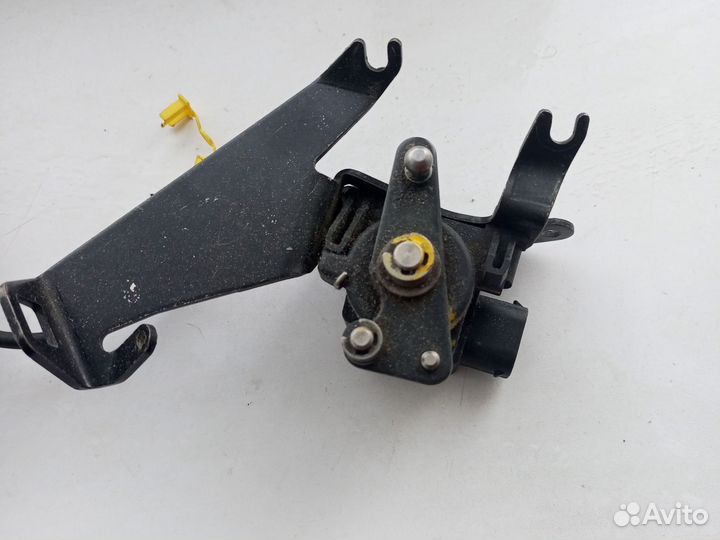 Запчасти на Мерседес Бенц