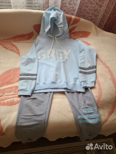 Спортивный костюм
